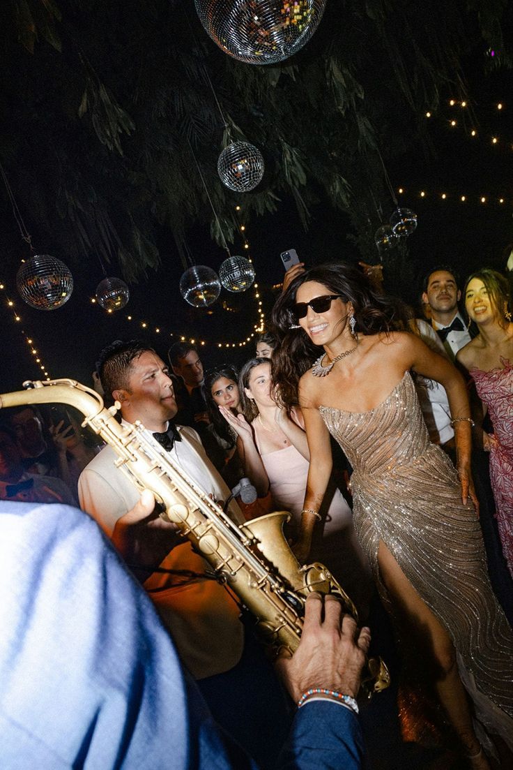 Счастье — взрослые события LORD